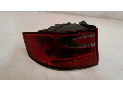 PILOTO TRASERO IZQUIERDO EXTERIOR SEAT TOLEDO 2016