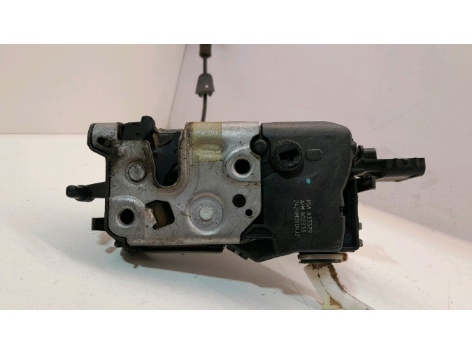 CERRADURA PUERTA TRASERA IZQUIERDA PEUGEOT 5008 2009