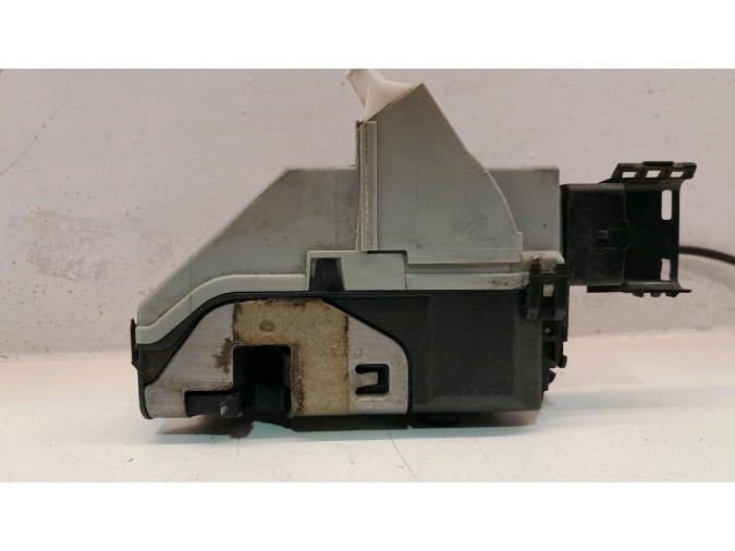 CERRADURA PUERTA TRASERA IZQUIERDA PEUGEOT 5008 2009