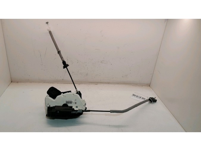 CERRADURA PUERTA TRASERA DERECHA SEAT TOLEDO 2016