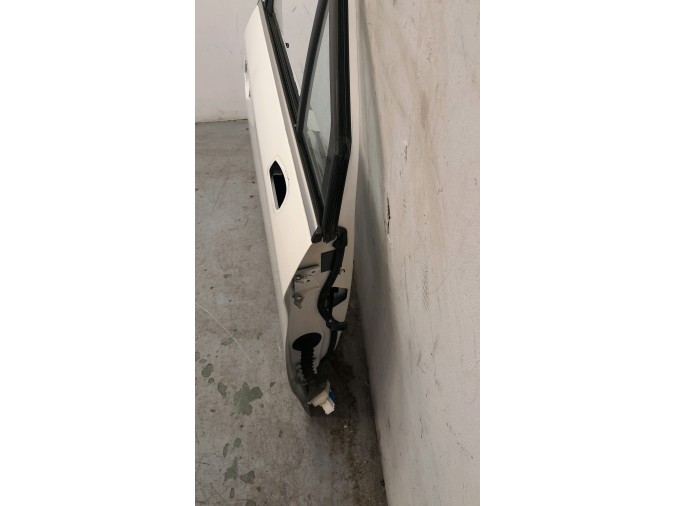PUERTA DELANTERA DERECHA CITROEN C4 BLANCA 2015