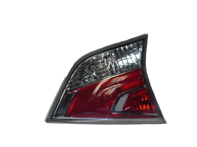 PILOTO PORTON INTERIOR DERECHO NISSAN X-TRAIL 2016