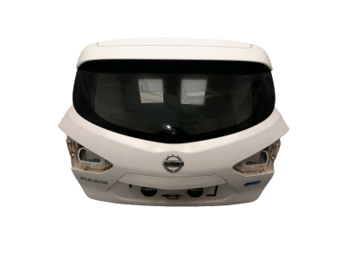PORTON NISSAN PULSAR BLANCO 2015