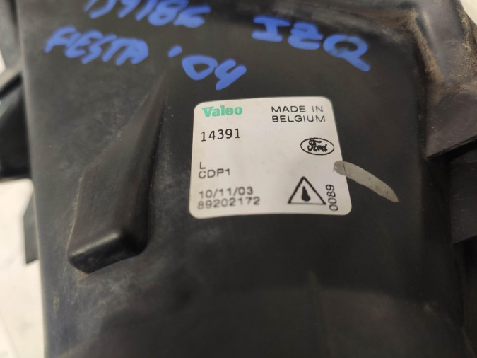 FARO ANTINIEBLA DELANTERO DERECHO FORD FIESTA 2004