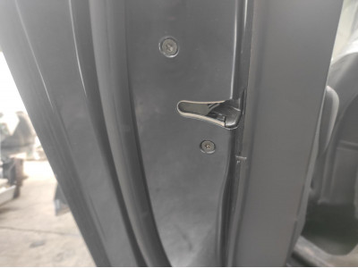 CERRADURA PUERTA TRASERA IZQUIERDA OPEL INSIGNIA 2018