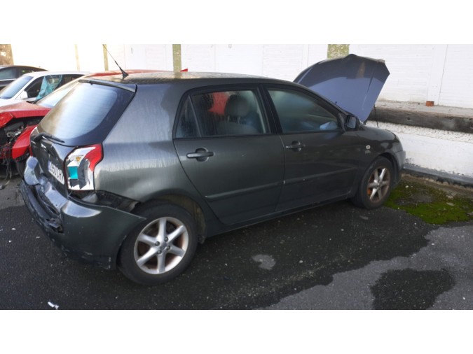 Intercooler TOYOTA COROLLA 2003