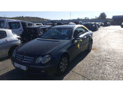 PUERTA DELANTERA DERECHA MERCEDES CLK 200 KOMPRESSOR 2005