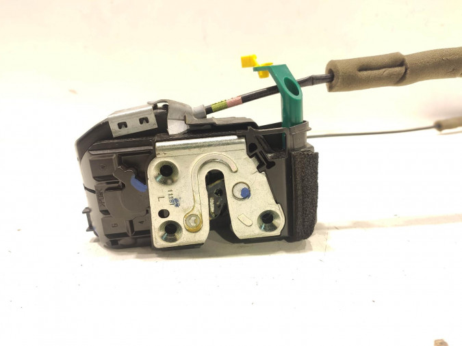 CERRADURA PUERTA DELANTERA IZQUIERDA NISSAN NOTE 2015