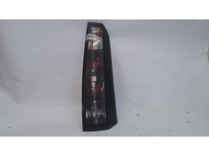 PILOTO TRASERO DERECHO OPEL MERIVA 2007