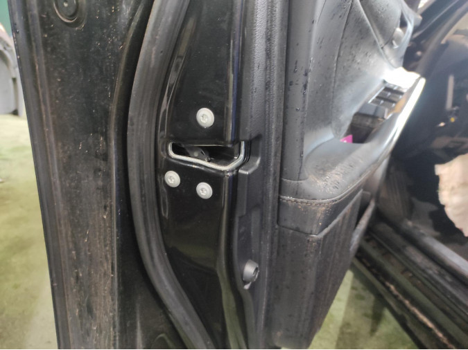 CERRADURA PUERTA DELANTERA IZQUIERDA LEXUS IS SERIES 2015