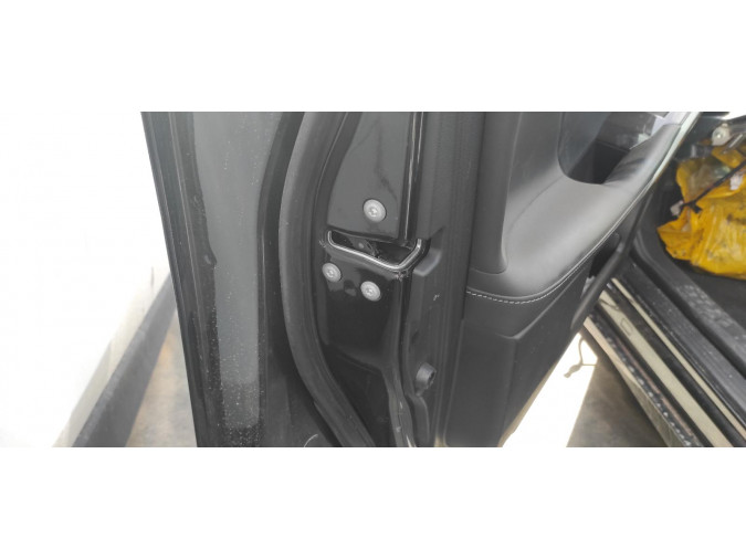 CERRADURA PUERTA DELANTERA IZQUIERDA LEXUS IS SERIES 2015