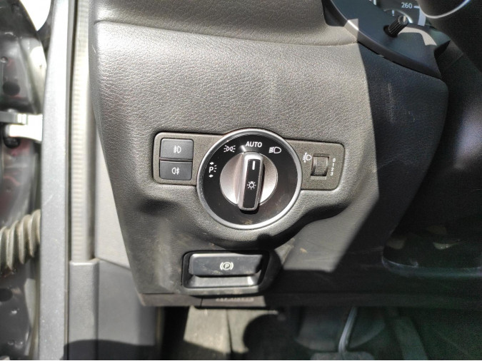 Mando Luces INFINITI QX30 2019
