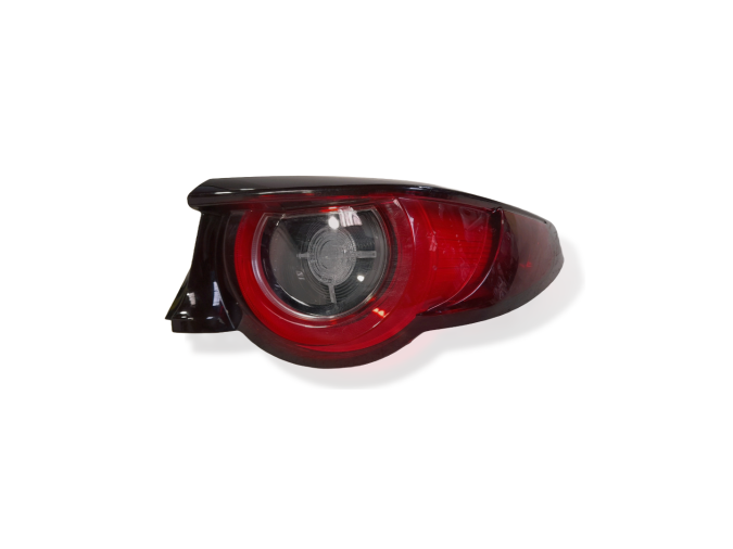 PILOTO TRASERO DERECHO EXTERIOR MAZDA 3 2024