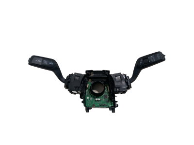 MANDO MULTIFUNCION FORD FOCUS 2021