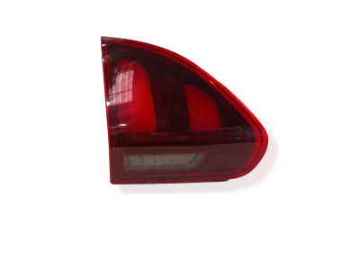 PILOTO TRASERO IZQUIERDO INTERIOR PEUGEOT 2008 THP 2019