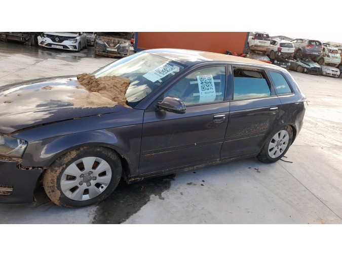 GUANTERA AUDI A3 2012
