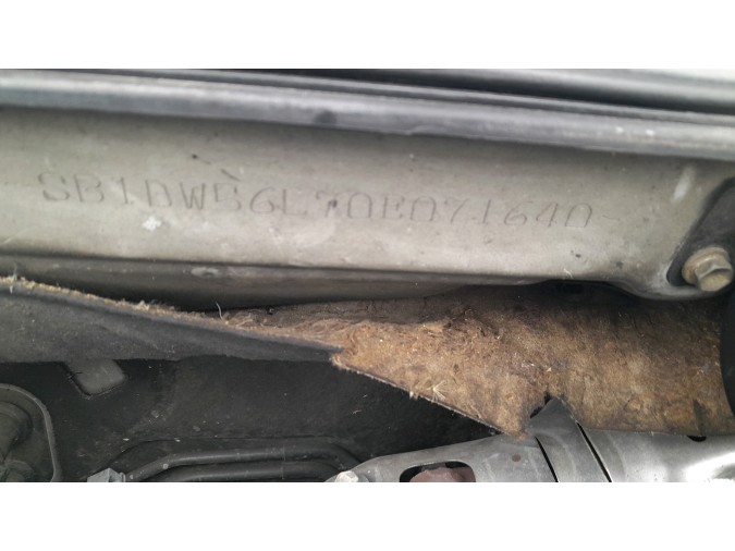 MANDO CALEFACCIÓN TOYOTA AVENSIS 2004
