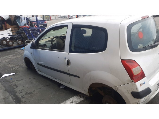 CORAZA FRONTAL SUP. RENAULT TWINGO 2010