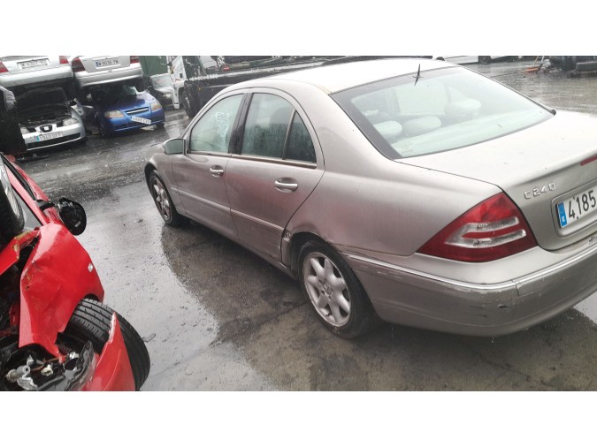 ELEVALUNAS DELANTERO IZQUIERDO MERCEDES C 240 2003