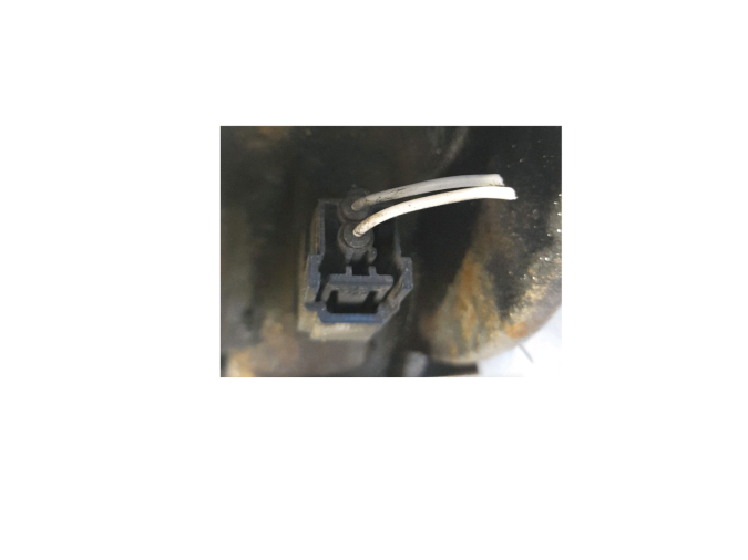 MANGUETA DELANTERA DERECHA MAZDA 3 2013