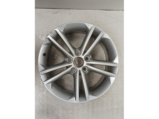 LLANTA SO OPEL ASTRA 2010