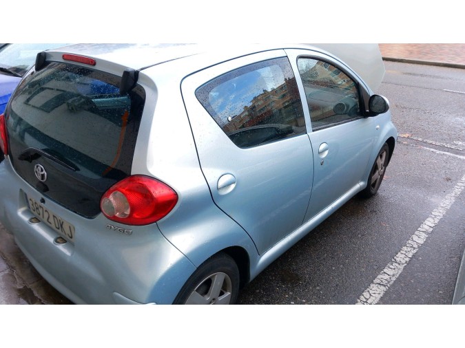 Consola tablero instrumentos TOYOTA AYGO 2005