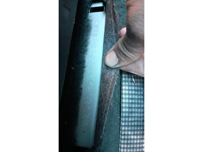 INTERRUPTOR LEVALUNAS TRASERO DERECHO KIA SPORTAGE 2006