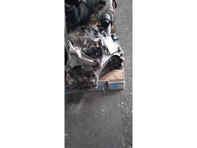 CAJA CAMBIOS FORD TRANSIT CONNECT 2005