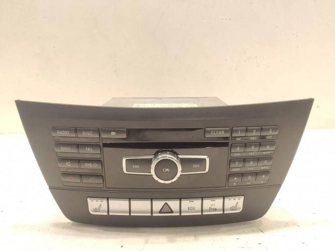 Radio CD MERCEDES C CLASS 2011