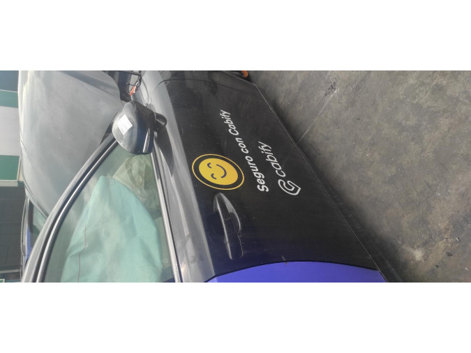 PUERTA DELANTERA DERECHA LEXUS IS SERIES 2015