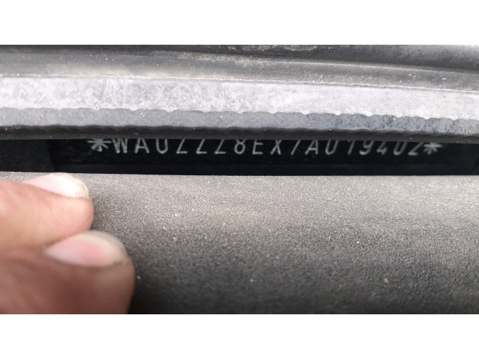 APOYACAB.DL.I.C/TAP. AUDI A4 2006