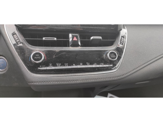 MANDO CLIMATIZACION TOYOTA COROLLA 2021