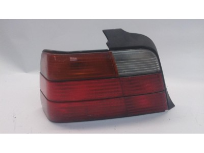 PILOTO TRASERO IZQUIERDO BMW SERIE 3 1991