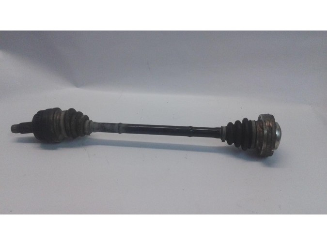 TRANSMISION DELANTERA DERECHA BMW SERIE 3 2010