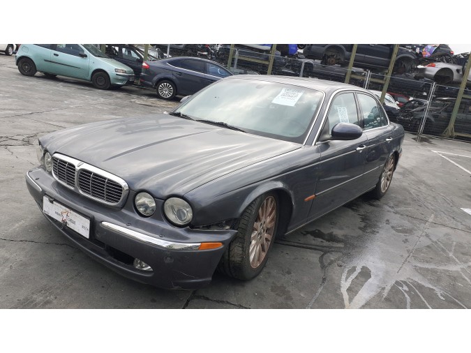 MECANICA TRASERA JAGUAR XJ 2003