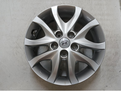 LLANTA SO HYUNDAI I30 2011