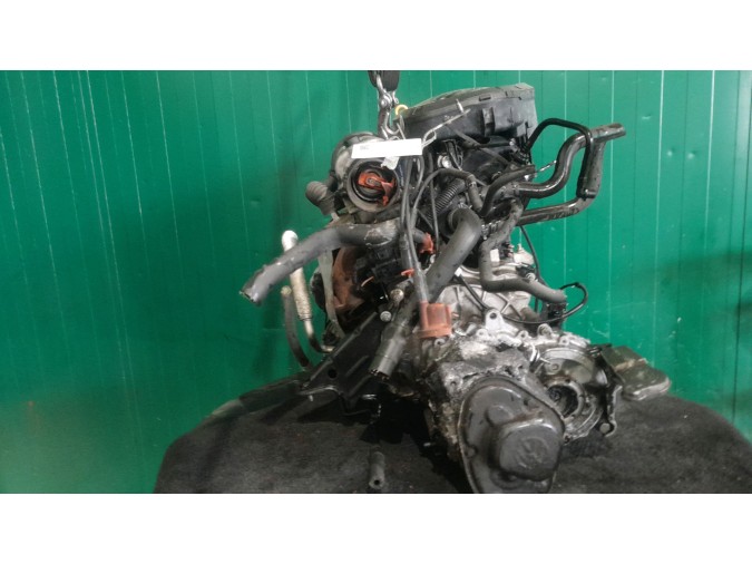 MOTOR CON ACCESORIOS SIN CAJA DE CAMBIOS SEAT CORDOBA 2000