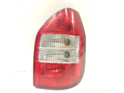 PILOTO TRASERO DERECHO OPEL ZAFIRA 2005