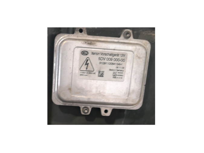 FARO DERECHO JAGUAR XF 2010