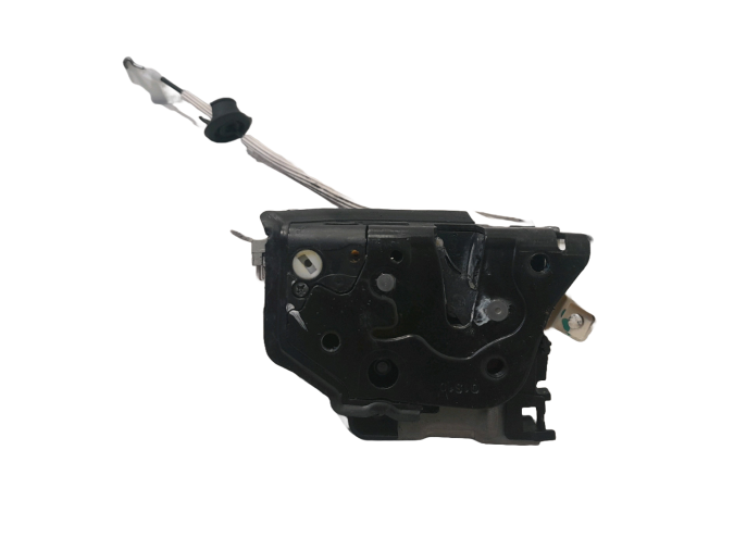 CERRADURA PUERTA TRASERA IZQUIERDA AUDI Q5 2010