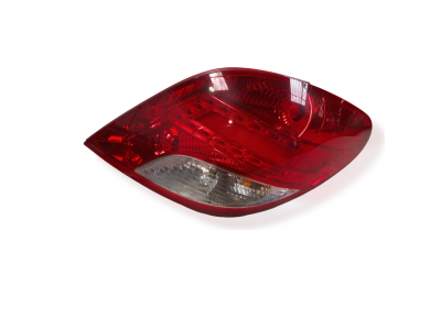 PILOTO TRASERO DERECHO PEUGEOT 207 2013