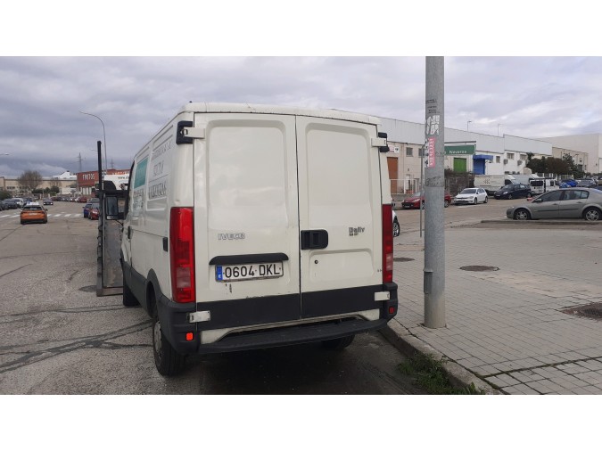 ELECTROVENTILADOR IVECO 79-12 2005