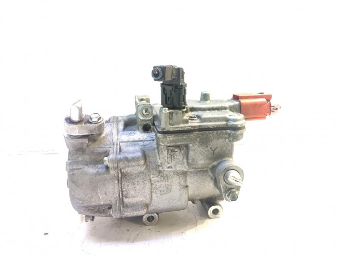 COMPRESOR AIRE ACONDICIONADO TOYOTA AURIS 2016