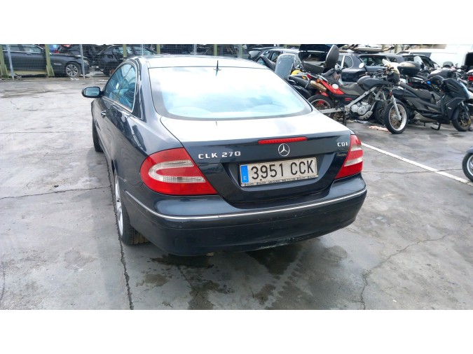 Autorradio MERCEDES CLK 270 CDI 2002