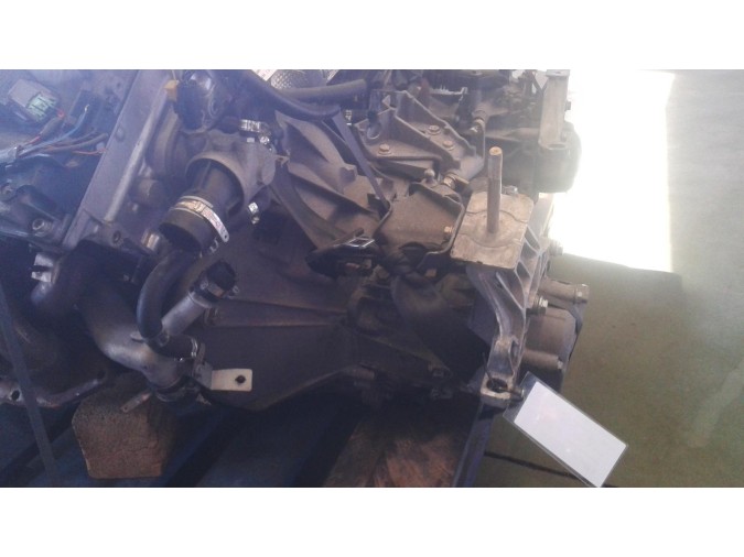 CAJA CAMBIOS MITSUBISHI GRANDIS 2003