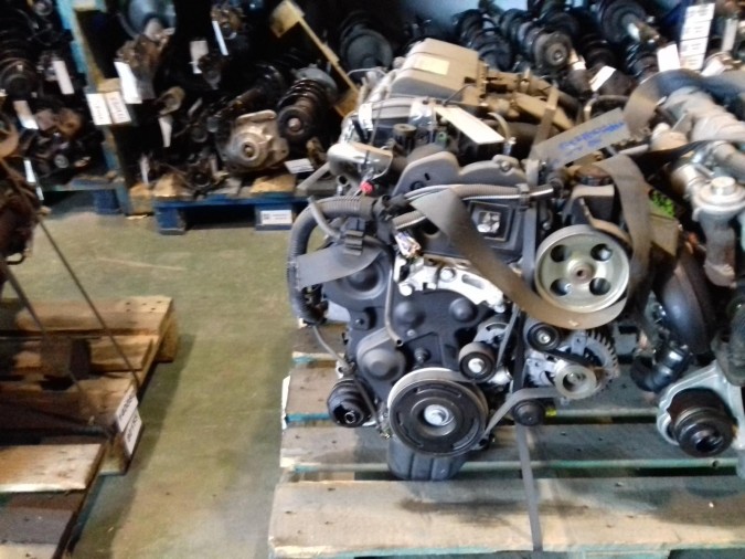 MOTOR CON ACCESORIOS SIN CAJA DE CAMBIOS PEUGEOT 206 2002