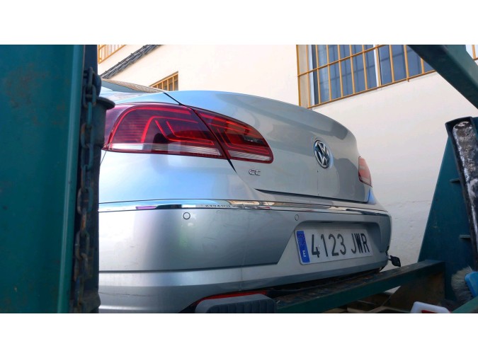 TRAPECIO INFERIOR DELANTERO IZQUIERDO VOLKSWAGEN PASSAT 2012