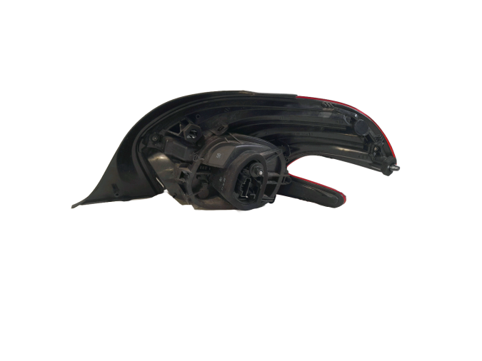 PILOTO TRASERO IZQUIERDO PEUGEOT 208 2019