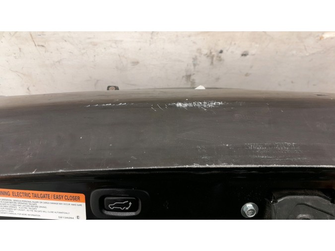 PORTON TRASERO MITSUBISHI OUTLANDER NEGRO 2013