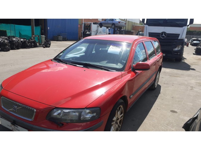 Radiador motor VOLVO V70 2000
